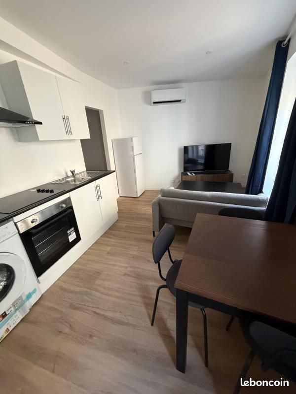 Appartement 2 pièces 27 m² · à Oullins-Pierre-Bénite · 27 m² · 780 €/mois