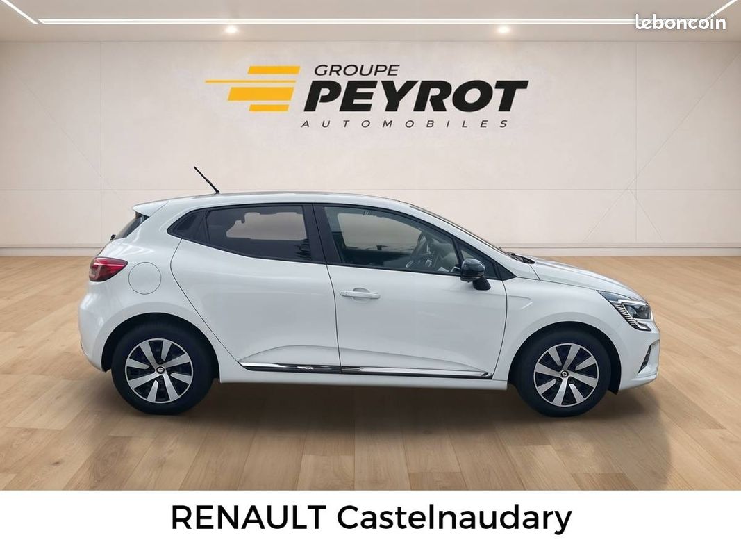 Renault clio societe blue dci 100 evolution reversible (image 10)