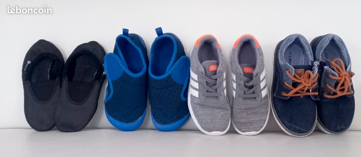 Lot de chaussures garçon taille 26 (image 2)