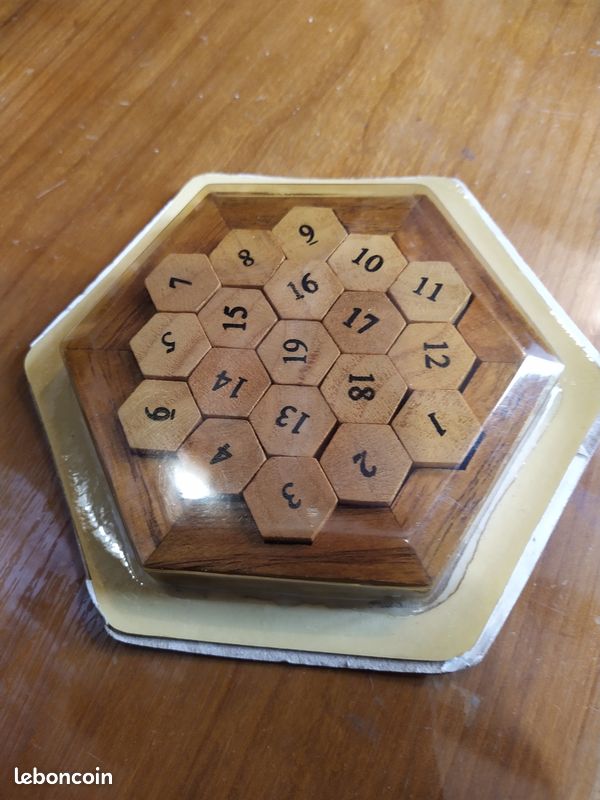 Casse tete bois (image 2)