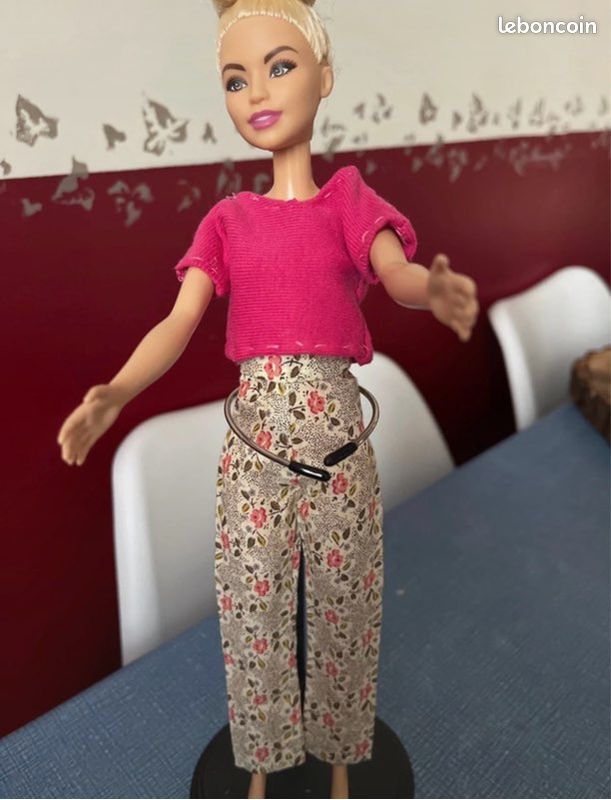 Habit pour poupée, mannequin (image 1)