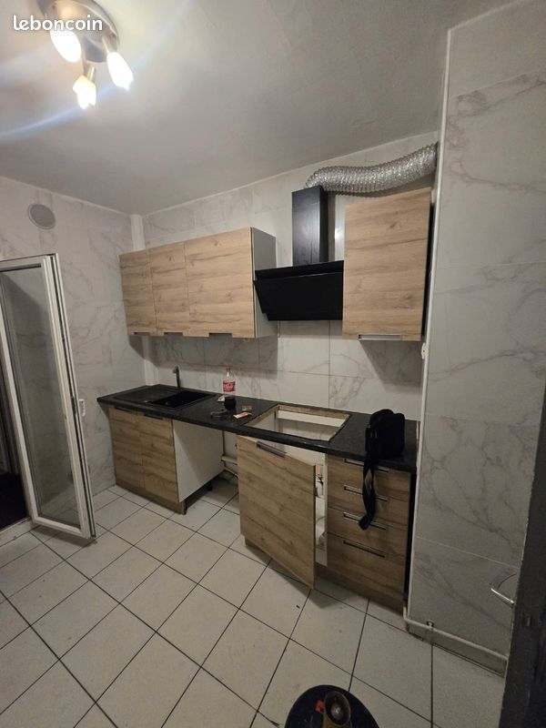 Appartement 3 pièces 68 m² · à Avignon · 68 m² · 550 €