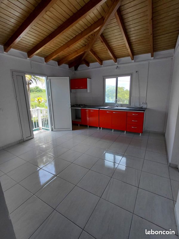 Appartement 1 pièce 25 m² · au Moule · 25 m² · 580 €/mois