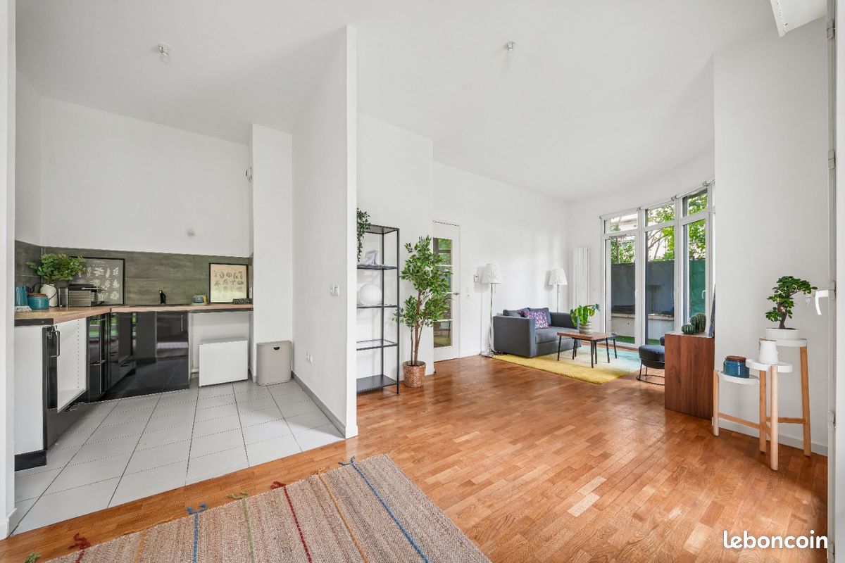 Appartement 3 pièces 63 m² · à Suresnes · 63 m² · 441 000 €