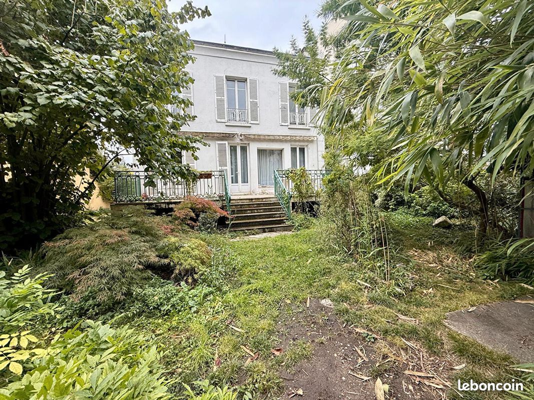 Maison 7 pièces 249 m² · à Vanves · 249 m² · 1 790 000 €