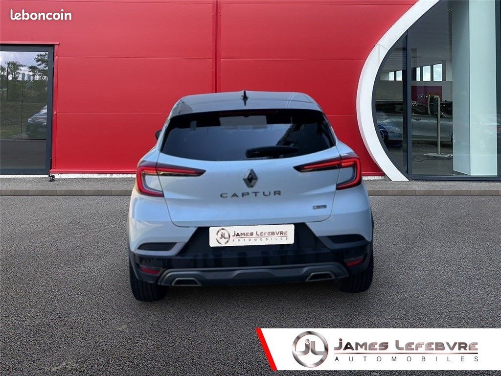 Renault Captur II MILD HYBRID 140 R.S. Line (image 5)