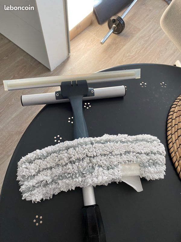 Lave vitre extensible 1,80 m (image 1)