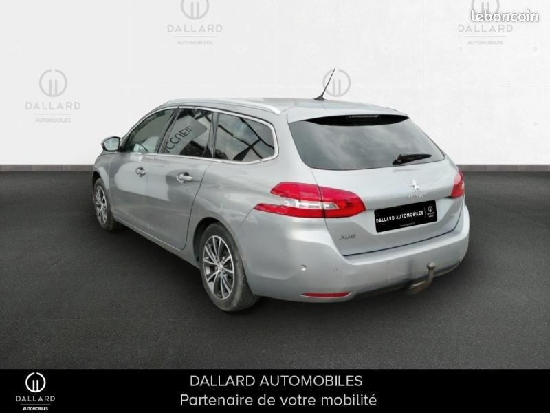 Peugeot 308 SW 1.2 PureTech 130ch Allure S&S EAT6 (image 7)