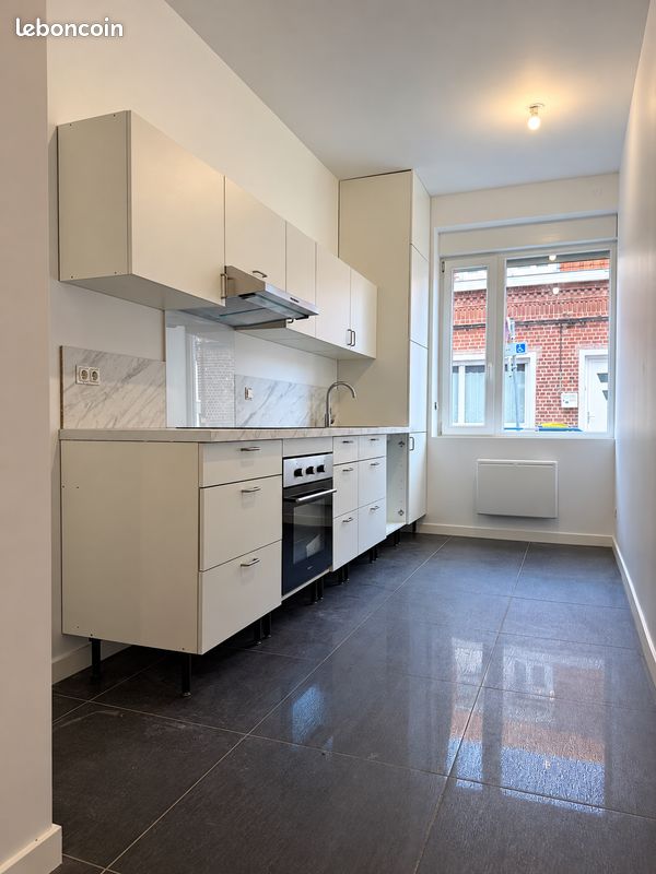 Appartement 2 pièces 58 m² · à Lys-lez-Lannoy · 58 m² · 900 €/mois