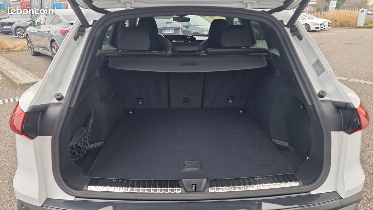 AUDI Q5 TDI 204 ch Hybride S tronic 7 Quattro S line (image 29)