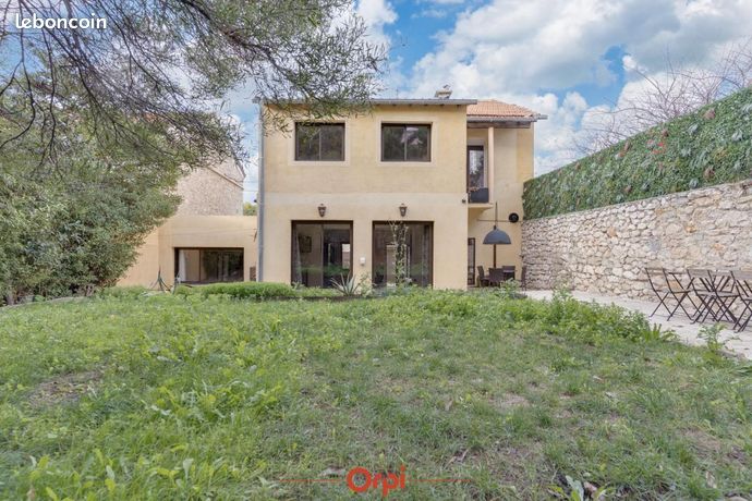 Maison 5 pièces 199 m² — 1