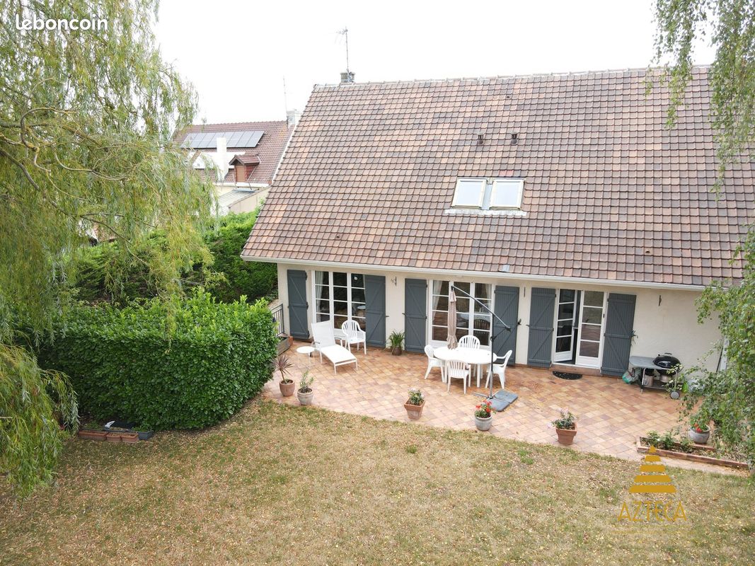 Maison 8 pièces 148 m² · à Cambrai · 148 m² · 343 700 €