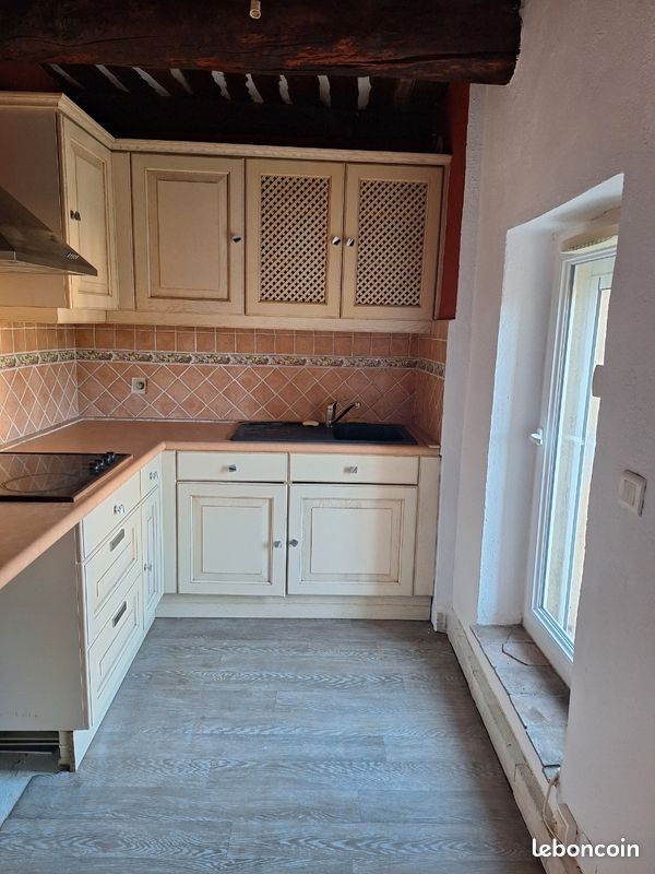 Appartement 2 pièces 35 m² · à Fuveau · 35 m² · 700 €