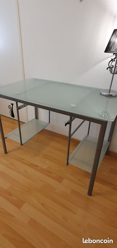 Bureau en verre (image 2)