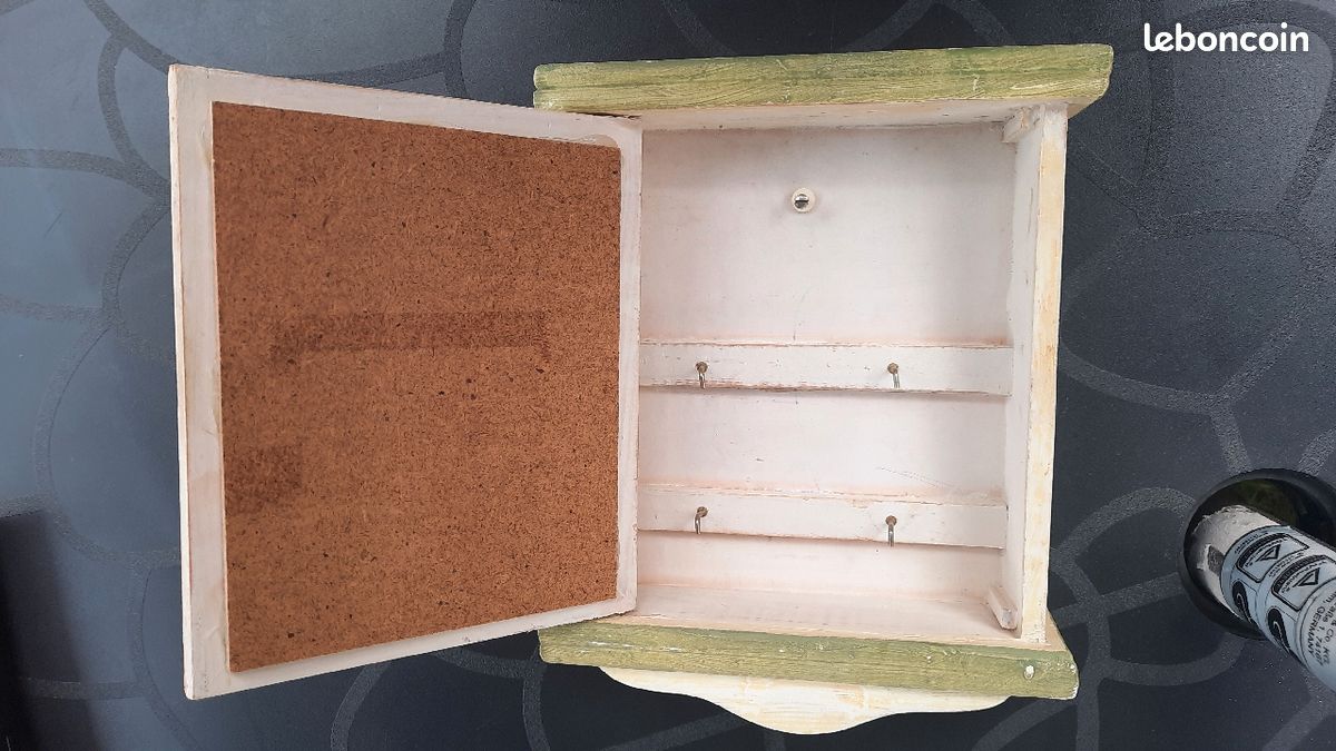 Armoire à clés (image 2)