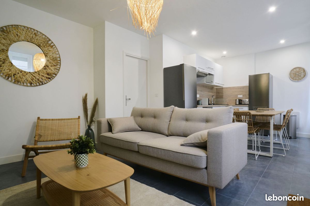 Appartement 6 pièces 95 m² · à Lille · 95 m² · 620 €/mois