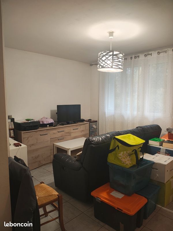Appartement 3 pièces 53 m² · à Seyssins · 53 m² · 780 €/mois