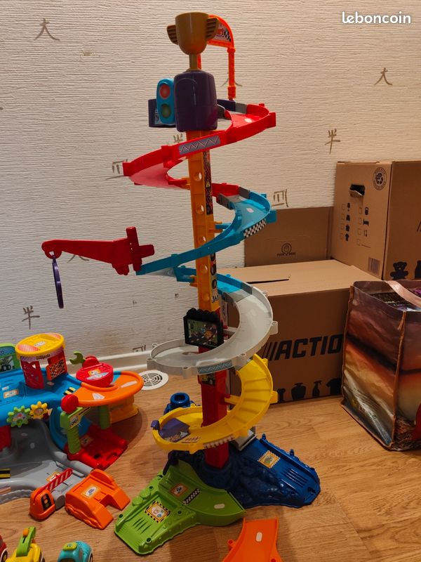 VTech Tut tut bolides méga circuit+ premier garages (image 3)