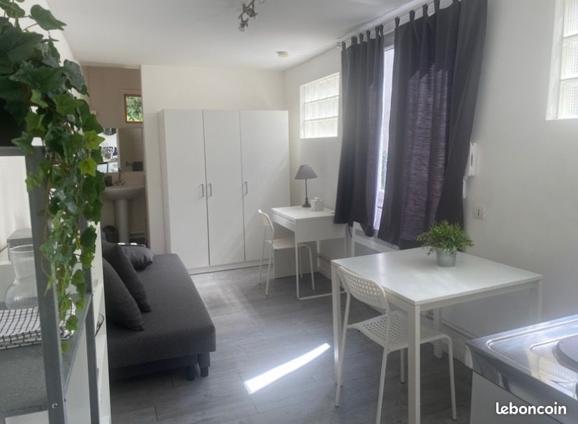Appartement 1 pièce 20 m² · à Saint-Étienne · 20 m² · 340 €/mois