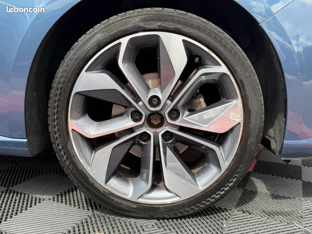 Renault Mégane 1.2 TCE 130ch GT LINE (image 30)