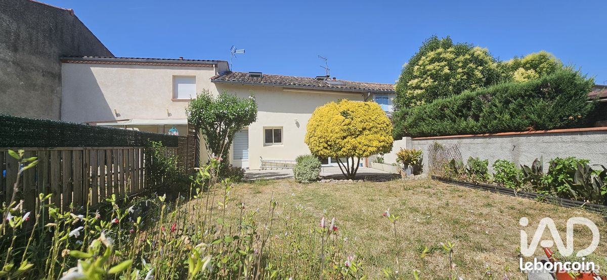 Maison 6 pièces 109 m² · à Sémalens · 109 m² · 168 000 €