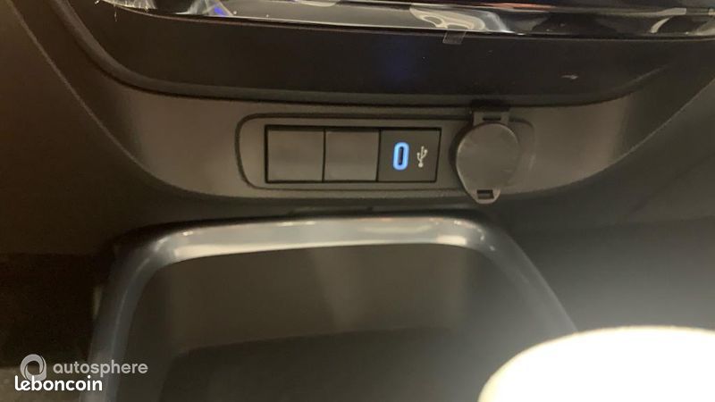 Toyota Aygo X 1.0 VVT-i 72ch Design S-CVT MY24 (image 30)