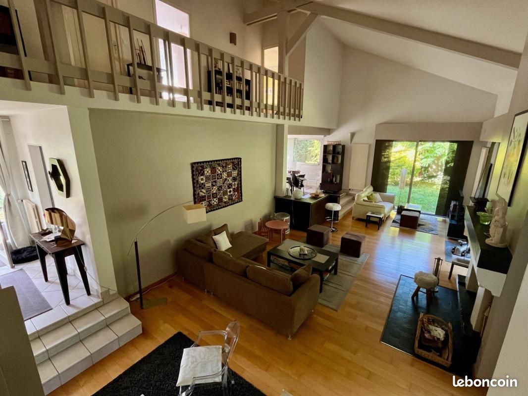 Maison 9 pièces 245 m² · à Saint-Dizier · 245 m² · 362 000 €