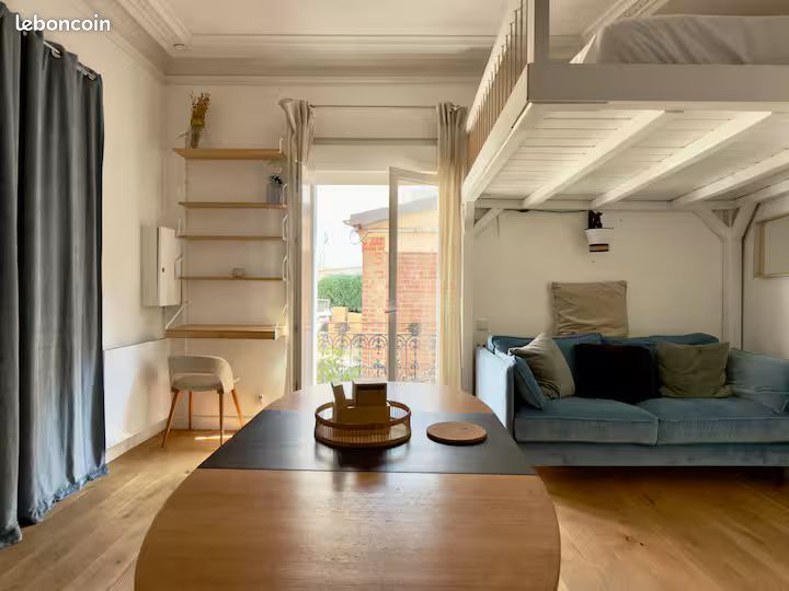 Appartement 1 pièce 27 m² · à Charenton-le-Pont · 26,6 m² · 230 000 €
