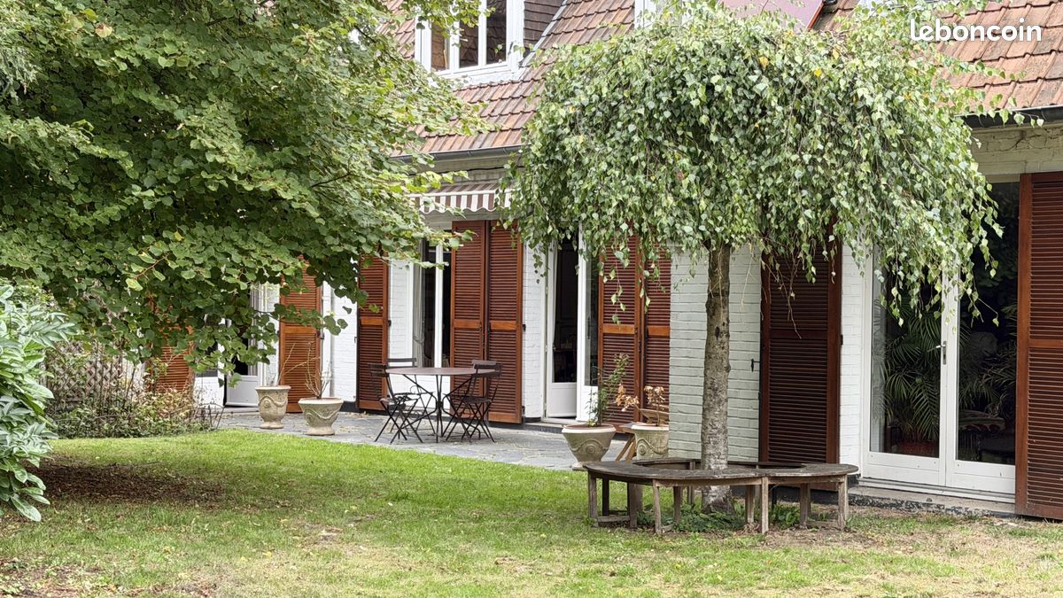 Maison 7 pièces 206 m² · à Roubaix · 206 m² · 489 000 €