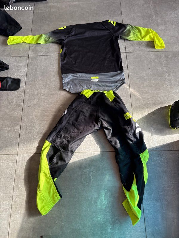 Tenu moto enfants SHOT taille 20 6/7 ans (image 2)