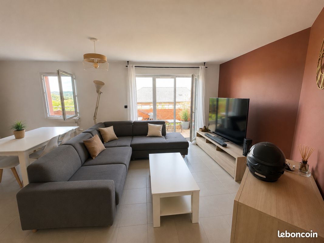 Appartement 3 pièces 67 m² · à Malemort · 67 m² · 780 €
