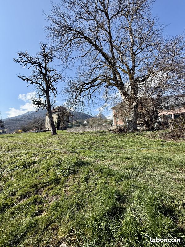 Terrain 1145 m² · à Faverges-Seythenex · 1 145 m² · 190 800 €