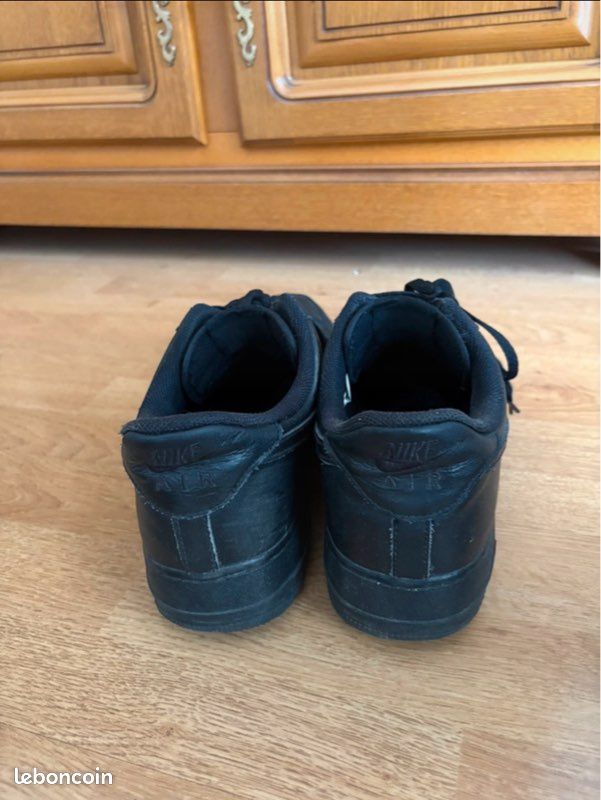 Air Force 1 noir (image 5)