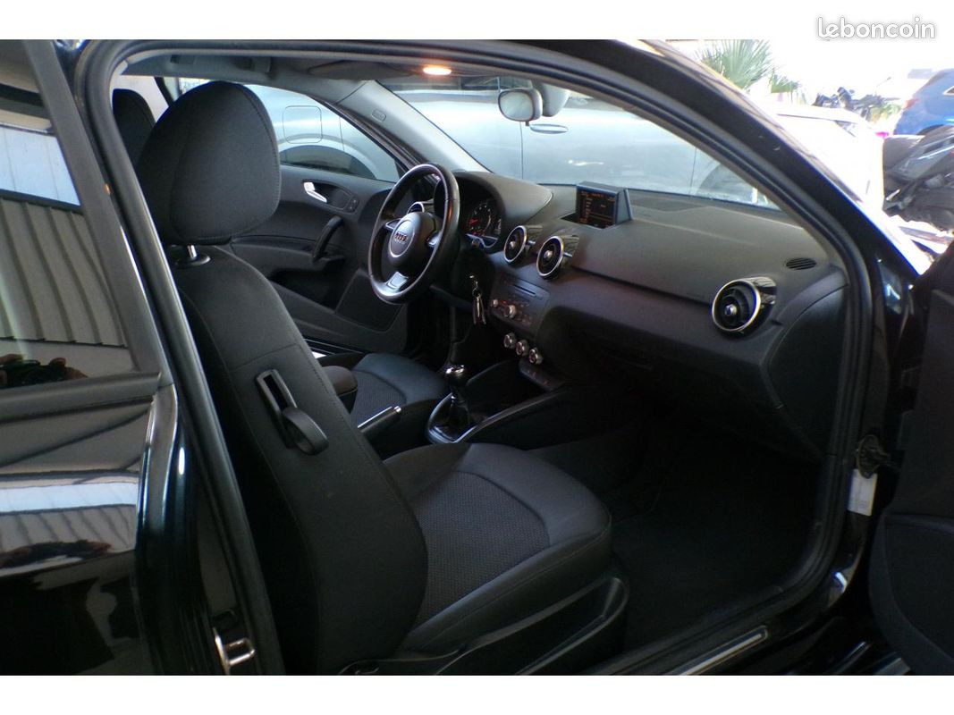 AUDI A1 1.4 TFSI - 122 - Start/Stop BERLINE S line PHASE 1 (image 17)