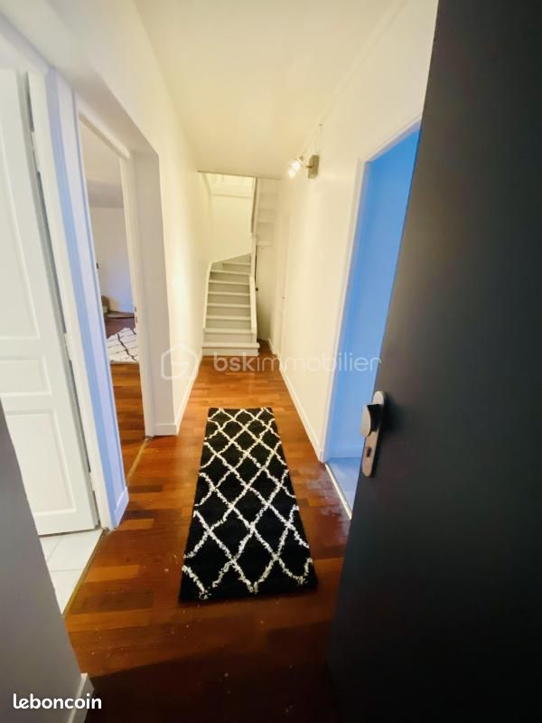Appartement 4 pièces 71 m² · à Aubervilliers · 71 m² · 260 000 €