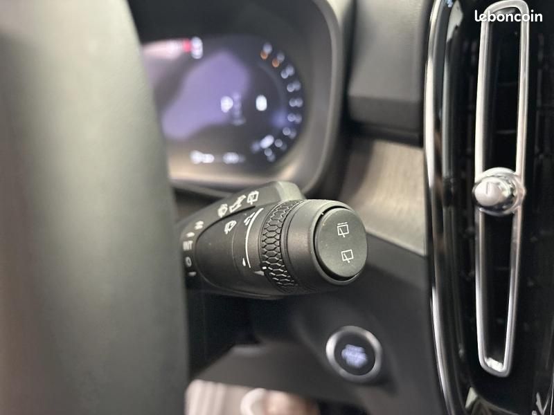 Volvo XC40 B3 163ch Lounge Edition DCT 7 (image 16)