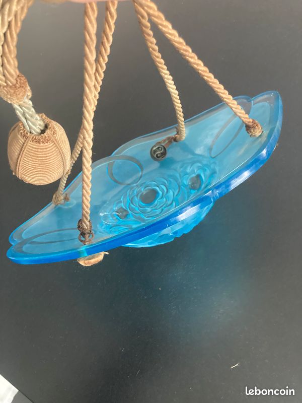 Vends luminaire ancien lustre art déco en verre dépoli bleu signé Degué (image 6)