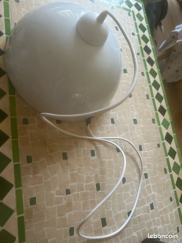 Luminaires suspendus blancs intérieur doré – 16 disponibles – À partir de 17 (image 3)