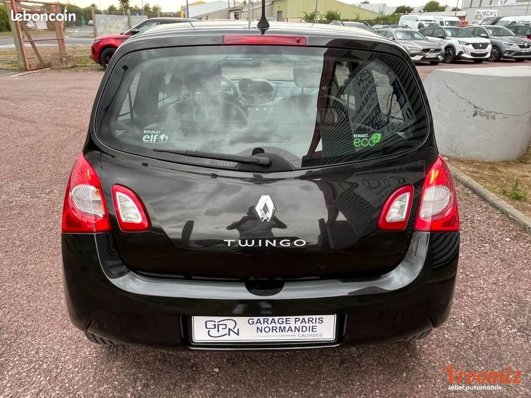 Renault Twingo 1.2 LEV 75 LIMITED (image 20)
