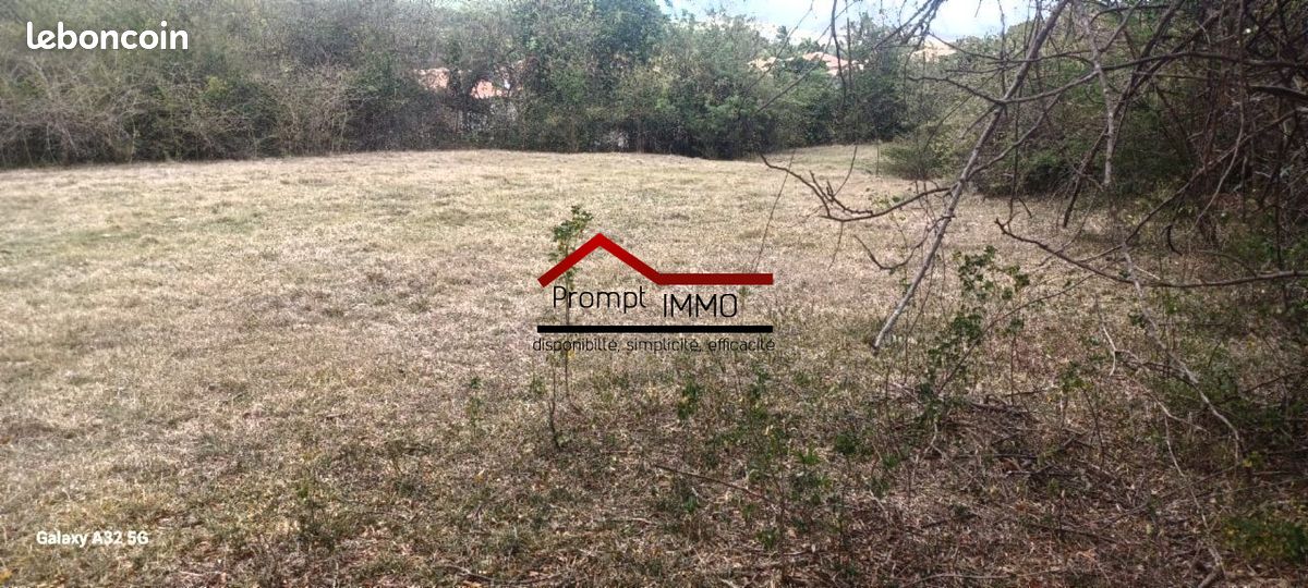 Terrain 16362 m² · au Vauclin · 16 362 m² · 950 000 €