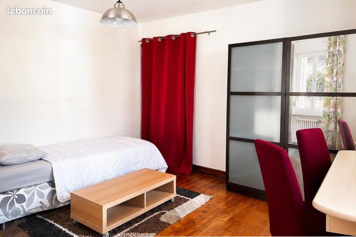 Appartement 1 pièce 17 m² · à Valenciennes · 17 m² · 450 €/mois
