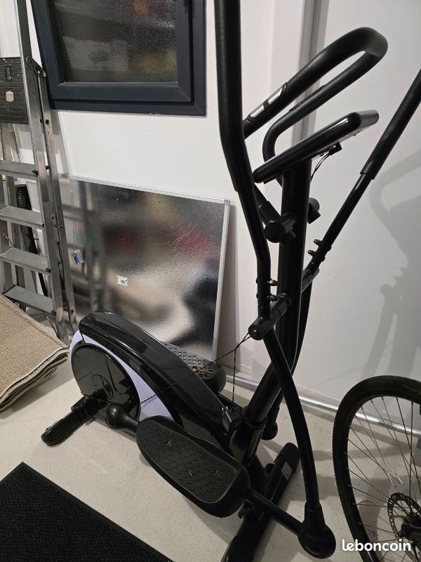 Vélo elliptique / vélo d'appartement (image 1)