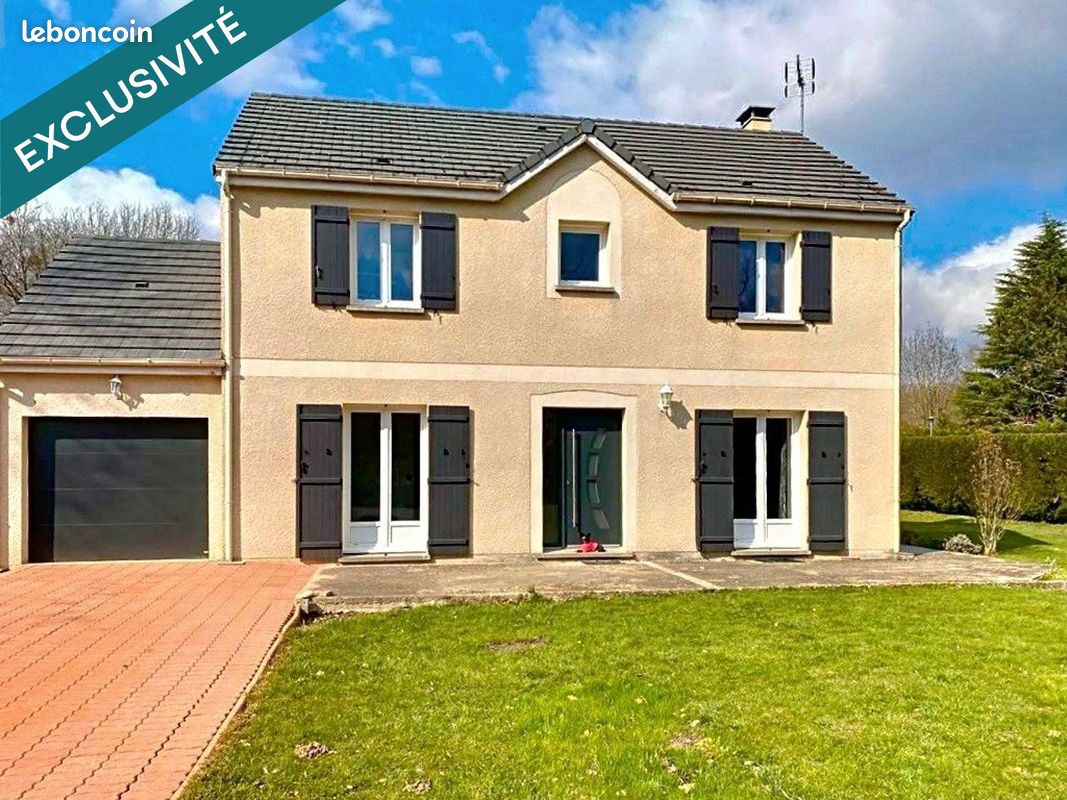 Maison 6 pièces 120 m² · à Courtenay · 120 m² · 220 000 €