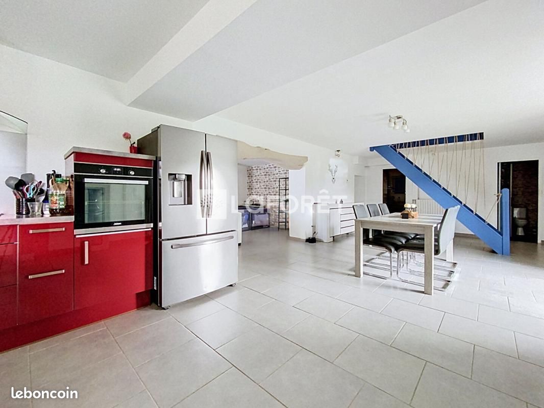 Maison 4 pièces 160 m² · à Aingeville · 160 m² · 153 500 €