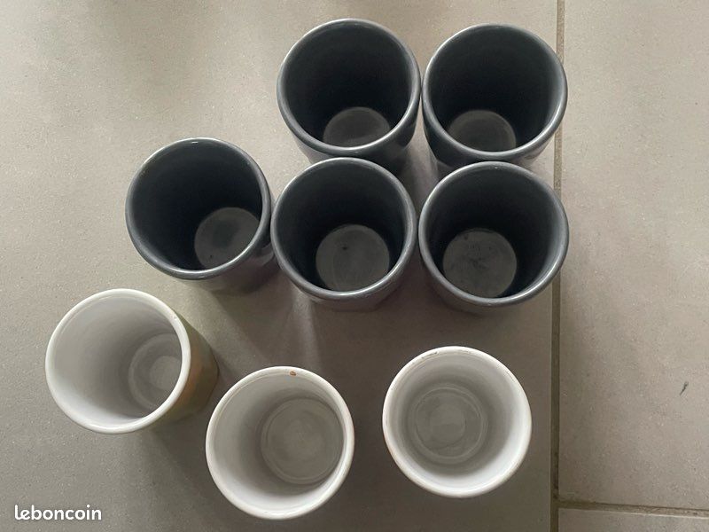 Lot 8 tasses à café (image 6)