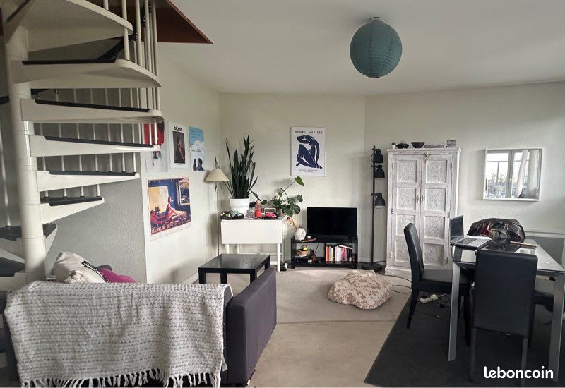 Appartement 3 pièces 74 m² · à Tours · 74 m² · 450 €