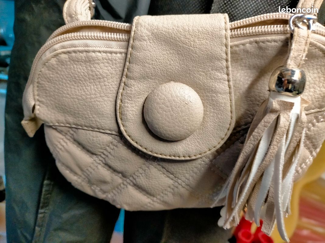 Petit Sac à Main Bandoulière MNG Beige Occasion - Sac Latéral, Fermeture Zip, Taille Petit