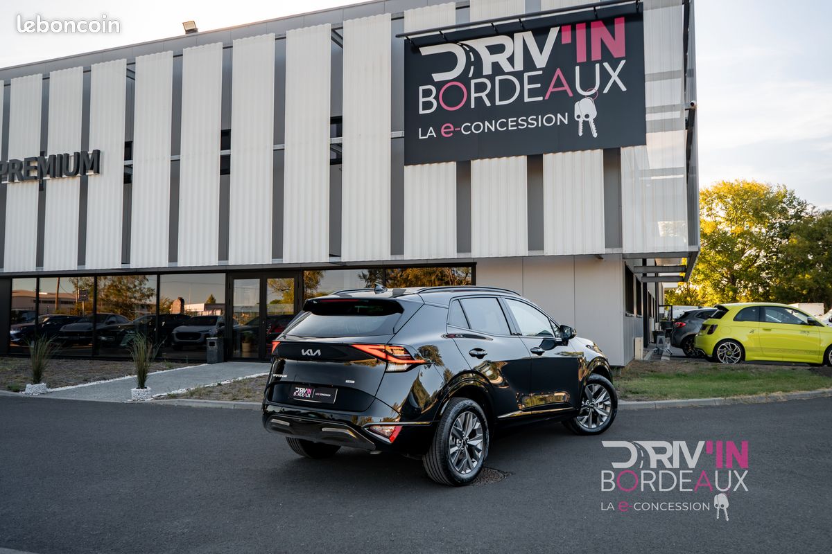 Kia Sportage 1.6 T-GDi 210 Hybrid BV6 4x2 30 Years (image 2)