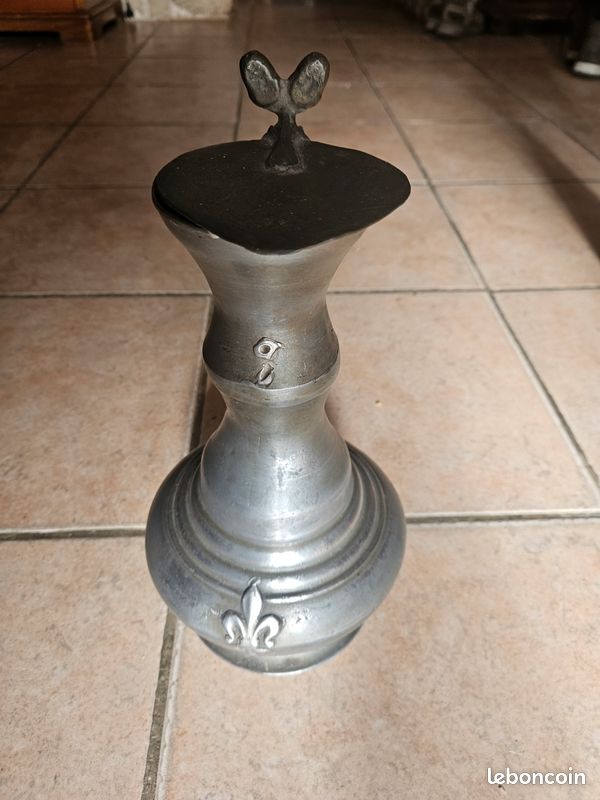 Pichet etain (image 2)