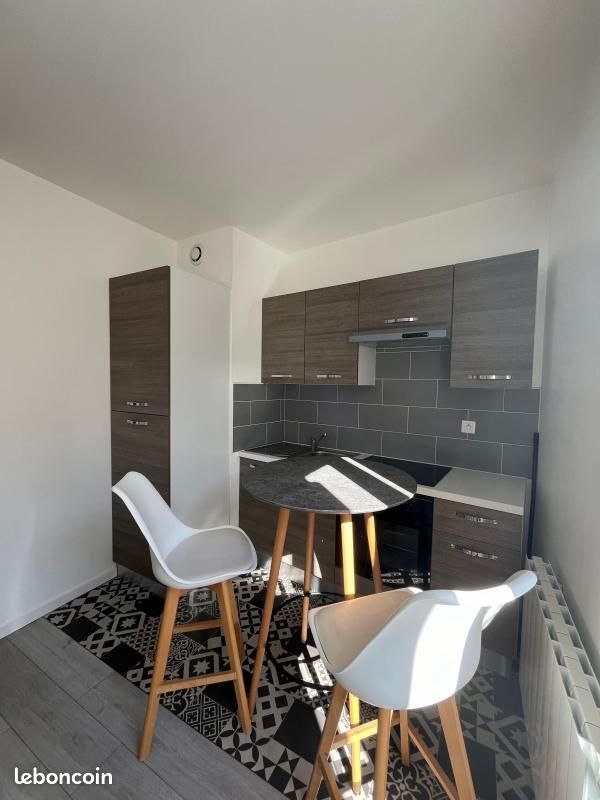 Appartement 1 pièce 19 m² · à Limoges · 19 m² · 390 €